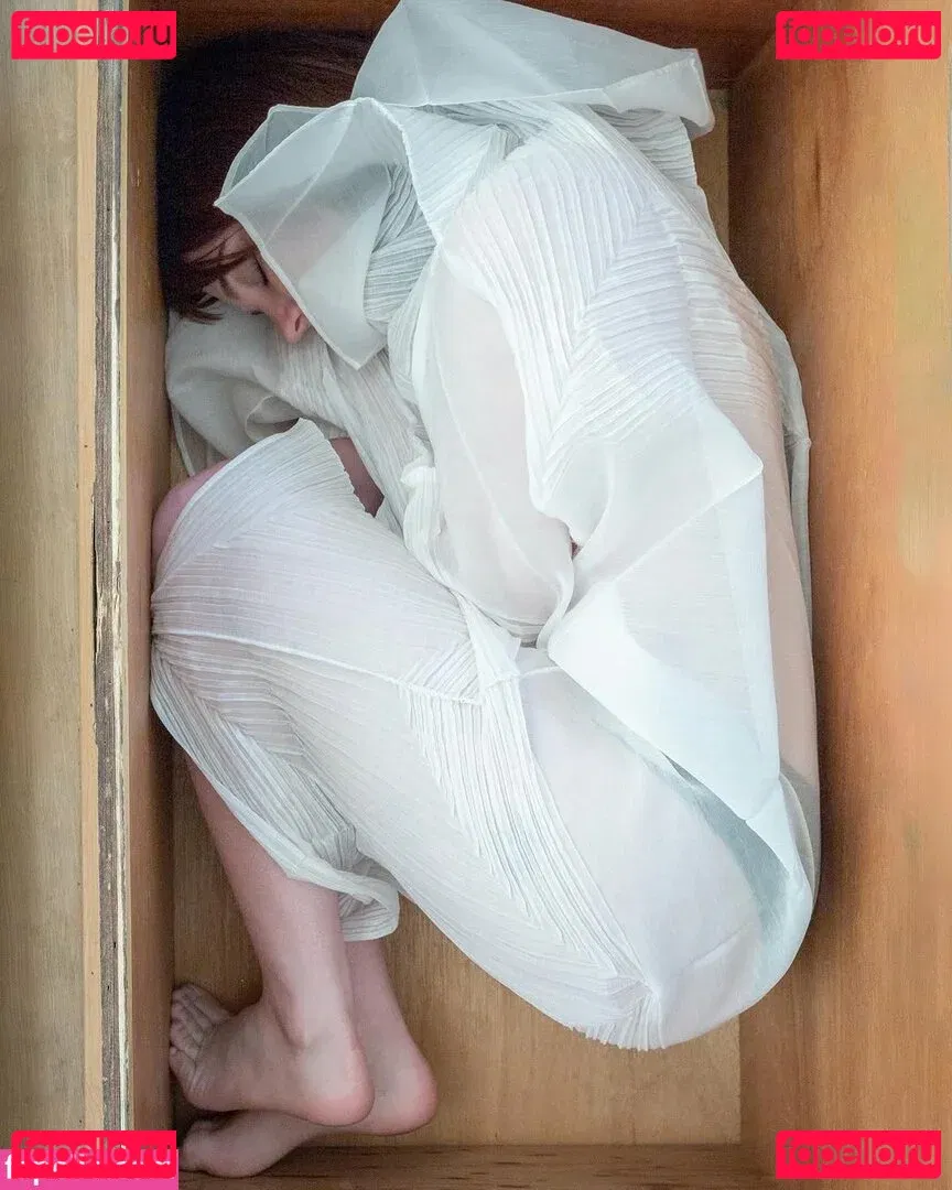 Sophie Thatcher Onlyfans Photo Gallery 