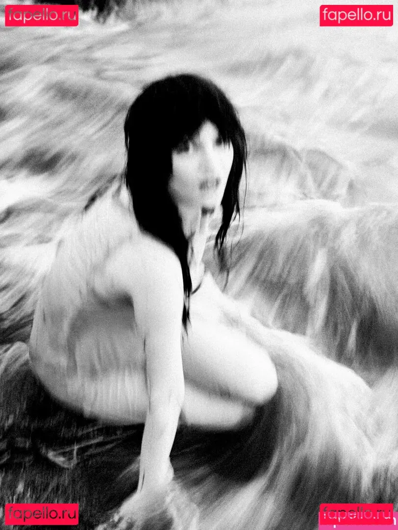 Sophie Thatcher Onlyfans Photo Gallery 