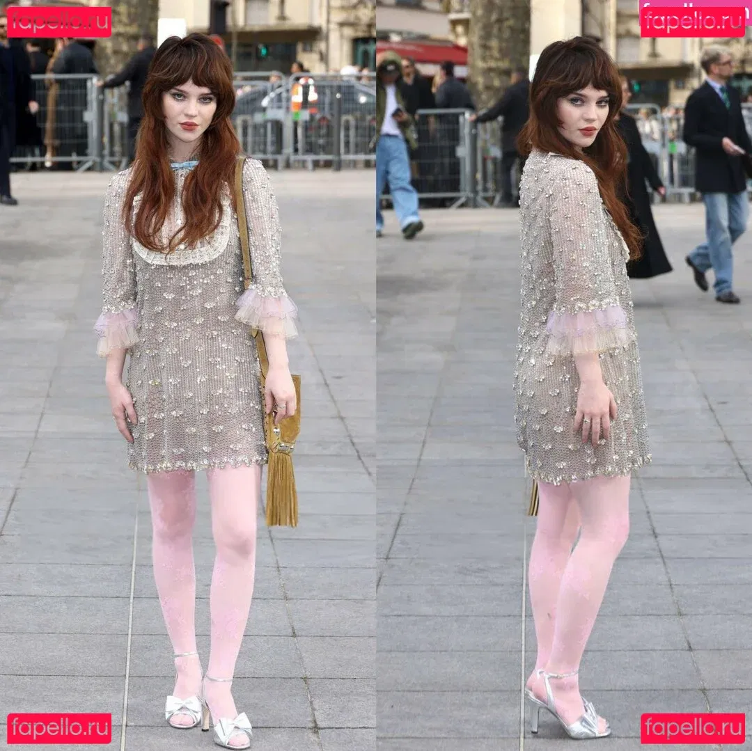 Sophie Thatcher Onlyfans Photo Gallery 