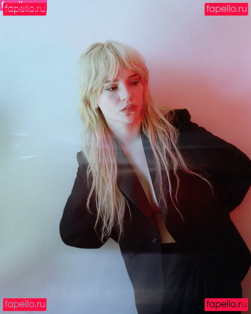 Sophie Thatcher Onlyfans Photo Gallery 