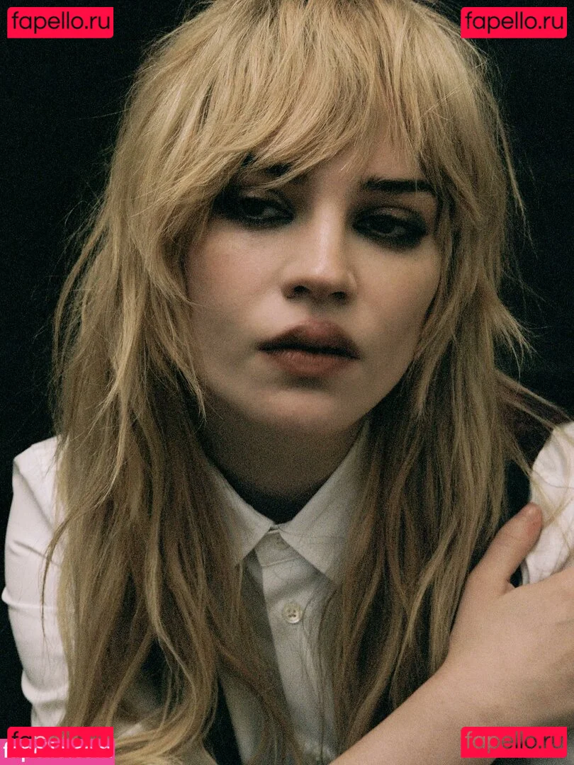 Sophie Thatcher Onlyfans Photo Gallery 