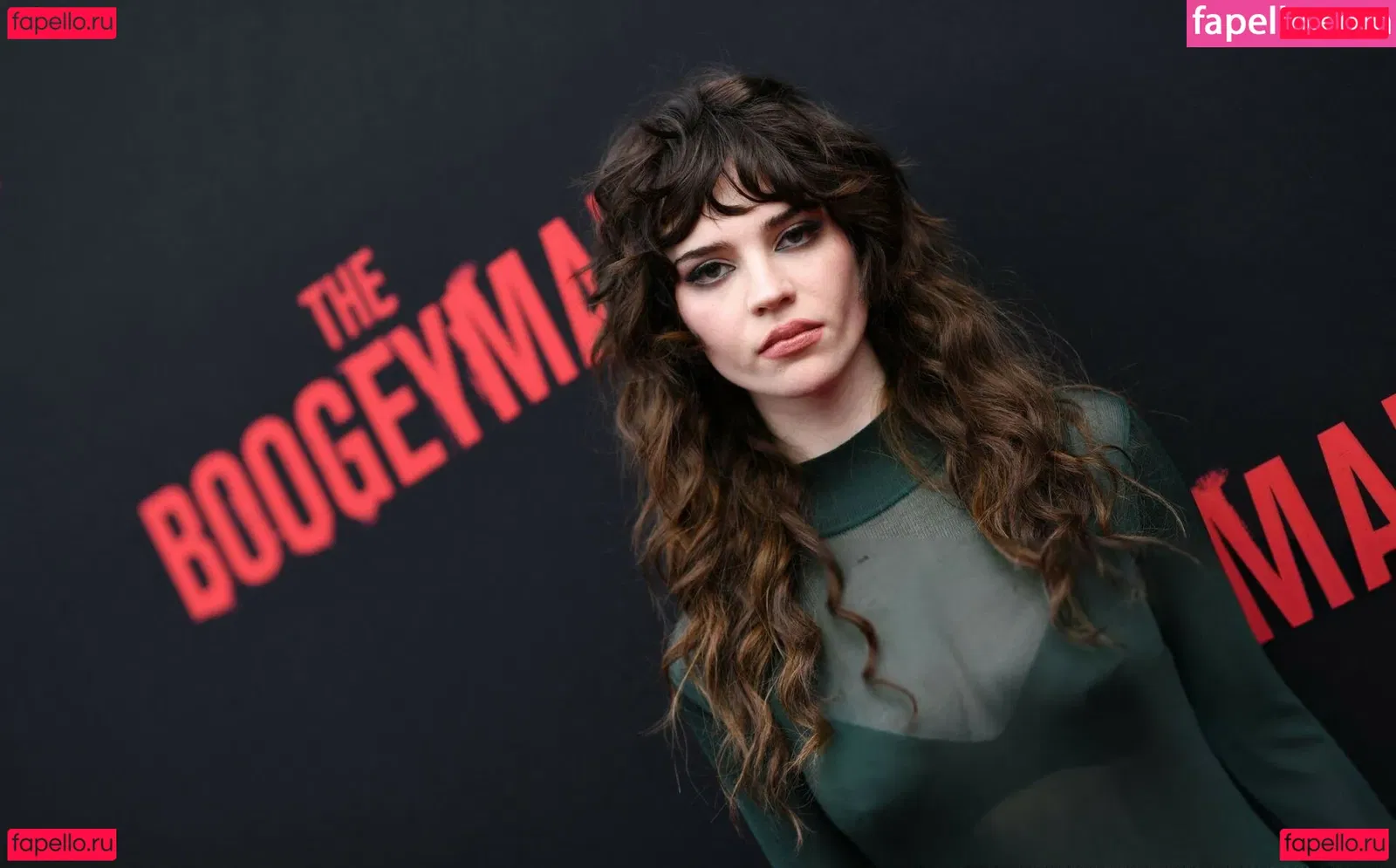 Sophie Thatcher Onlyfans Photo Gallery 