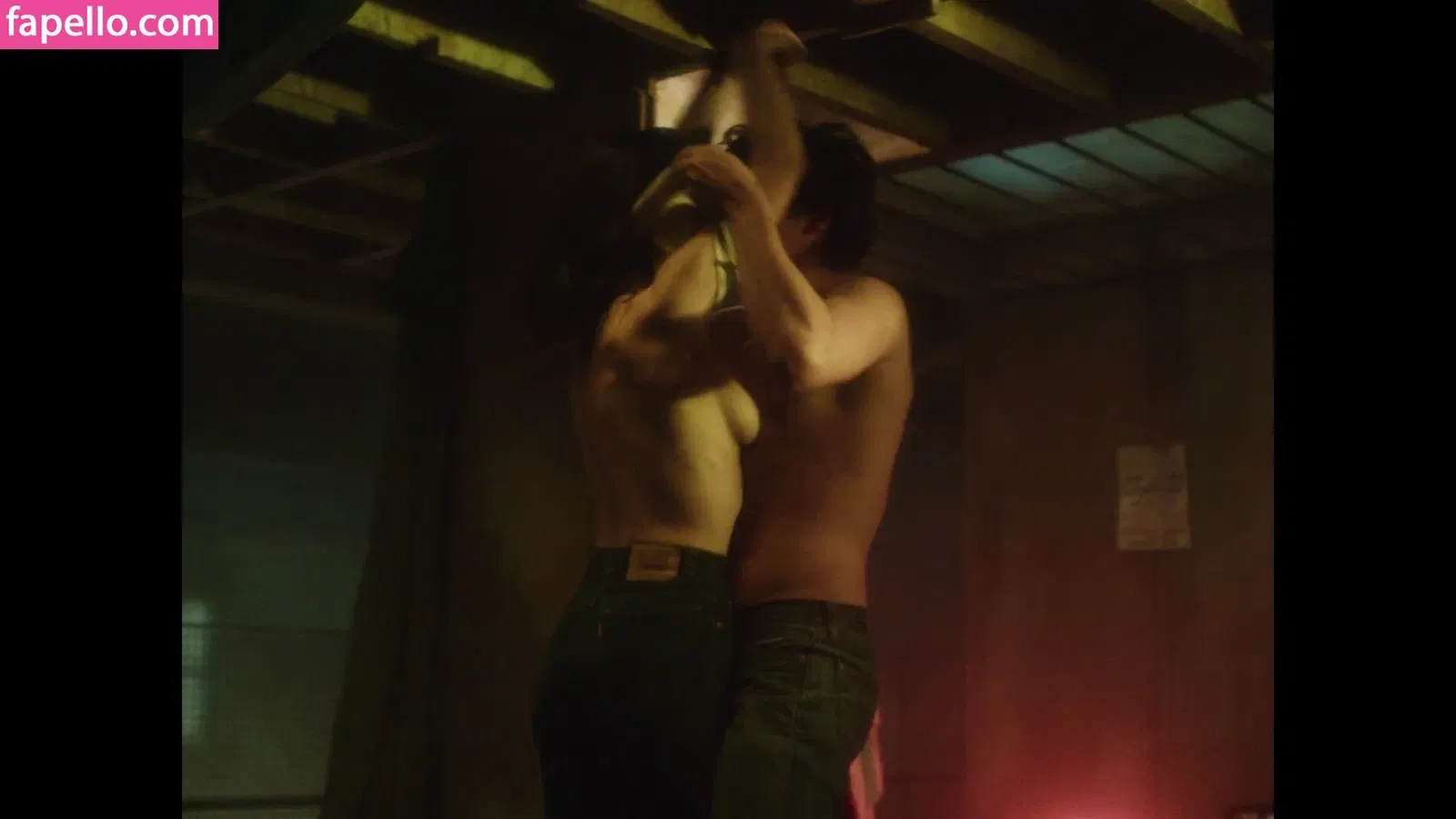 Sydney Chandler Onlyfans Photo Gallery 