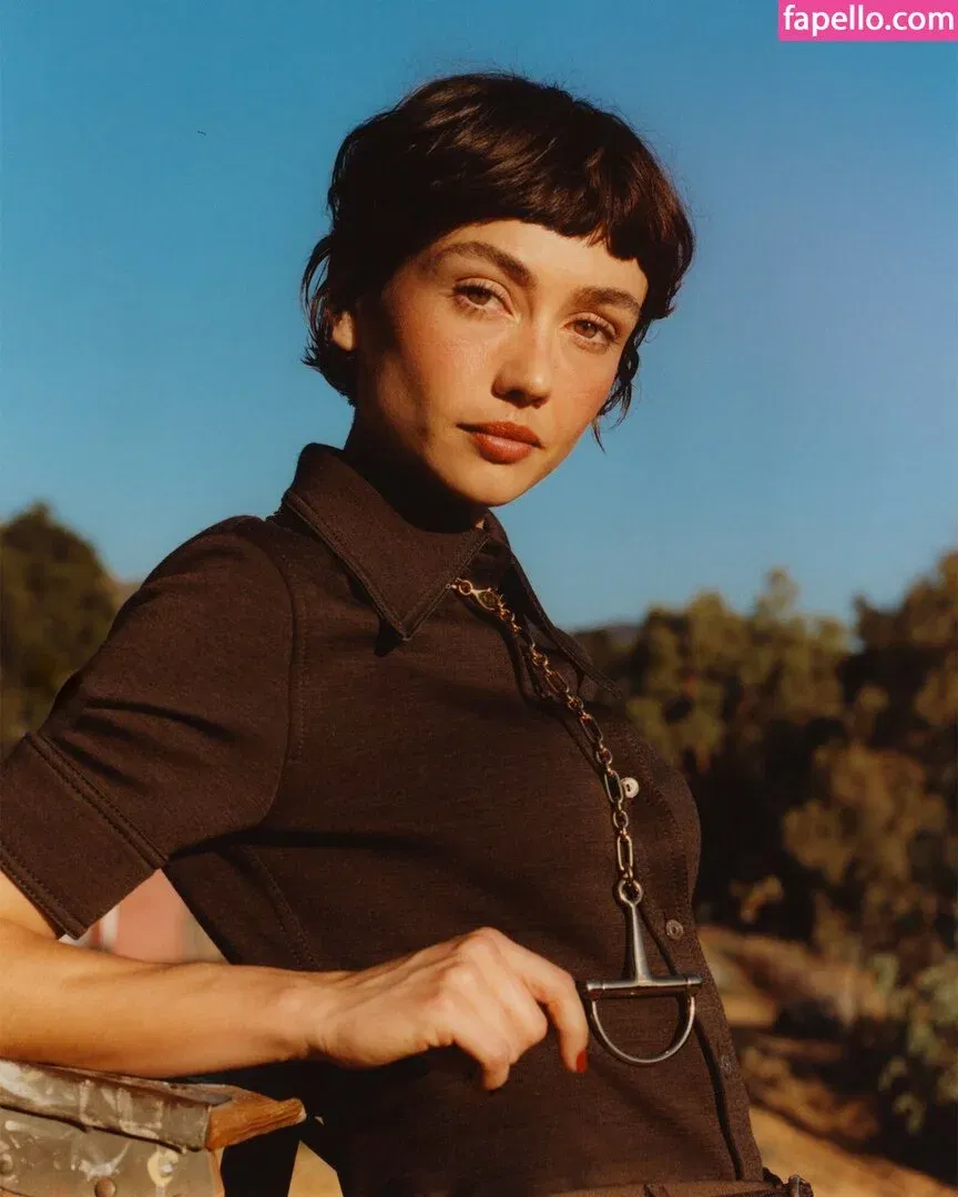 Sydney Chandler Onlyfans Photo Gallery 