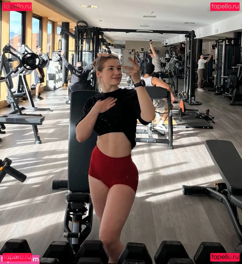 Veronica Kreidl Onlyfans Photo Gallery 