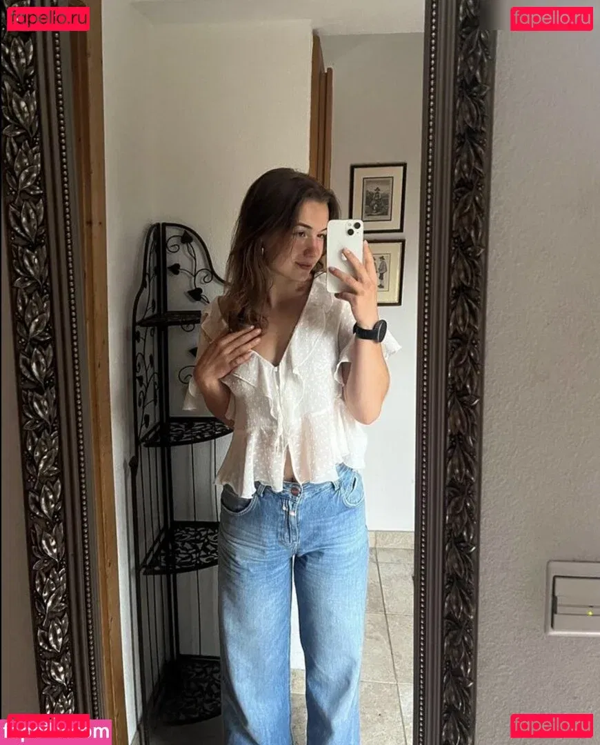 Veronica Kreidl Onlyfans Photo Gallery 