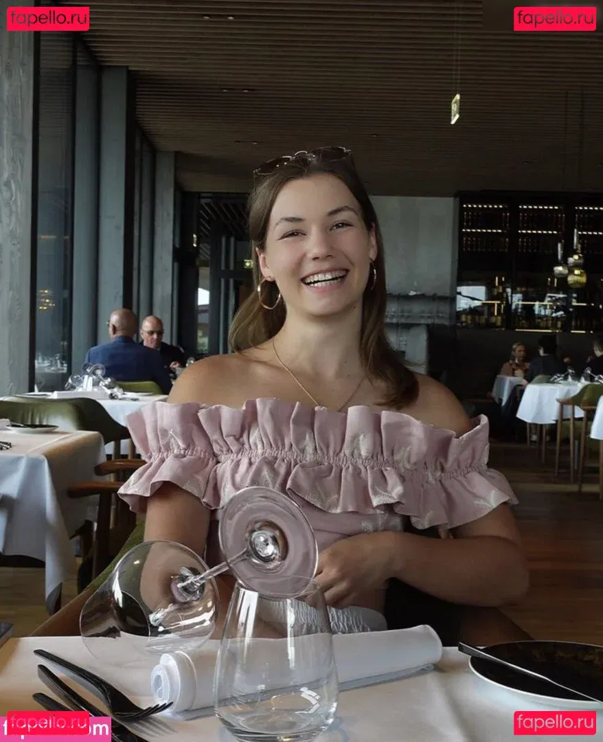 Veronica Kreidl Onlyfans Photo Gallery 