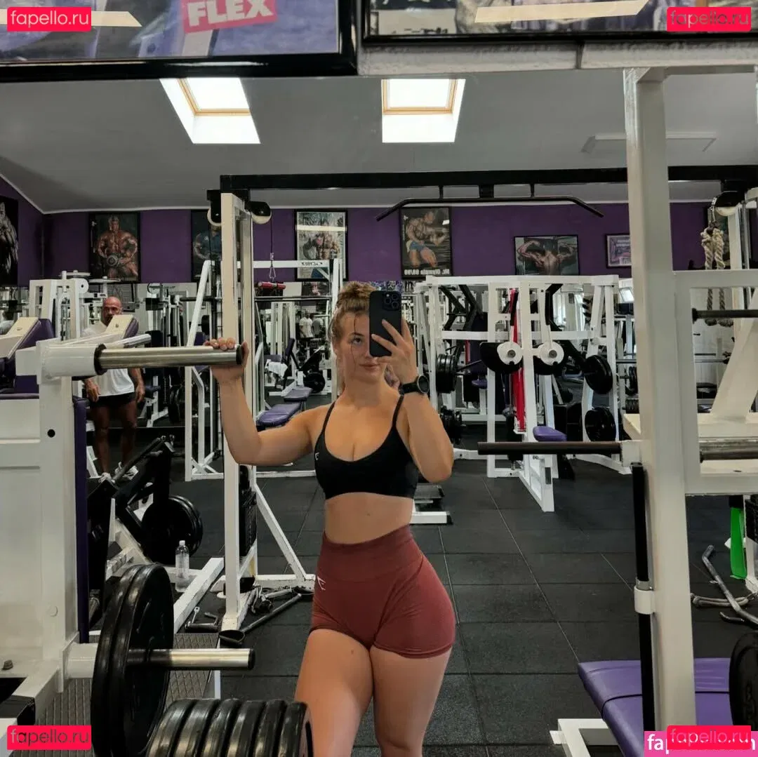 Veronica Kreidl Onlyfans Photo Gallery 