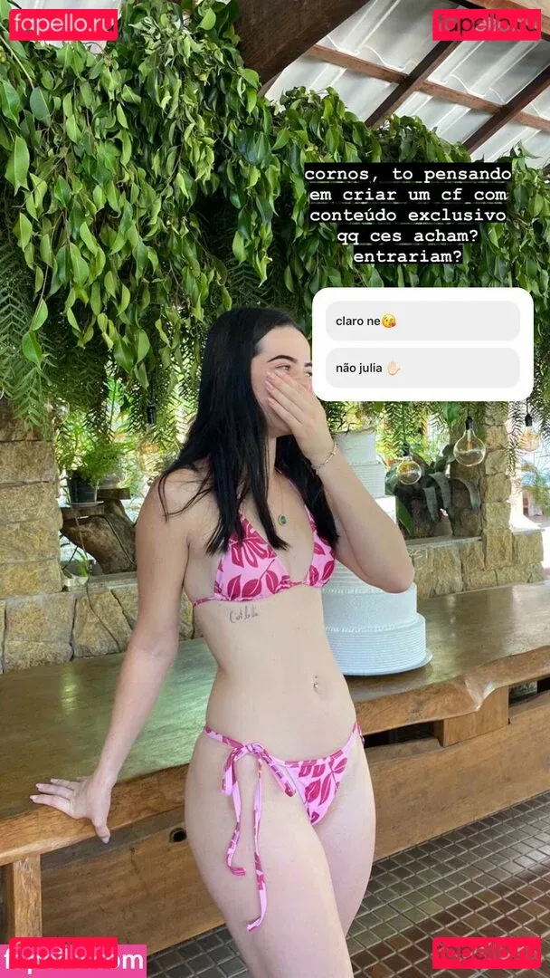 Julia Linhares Onlyfans Photo Gallery 