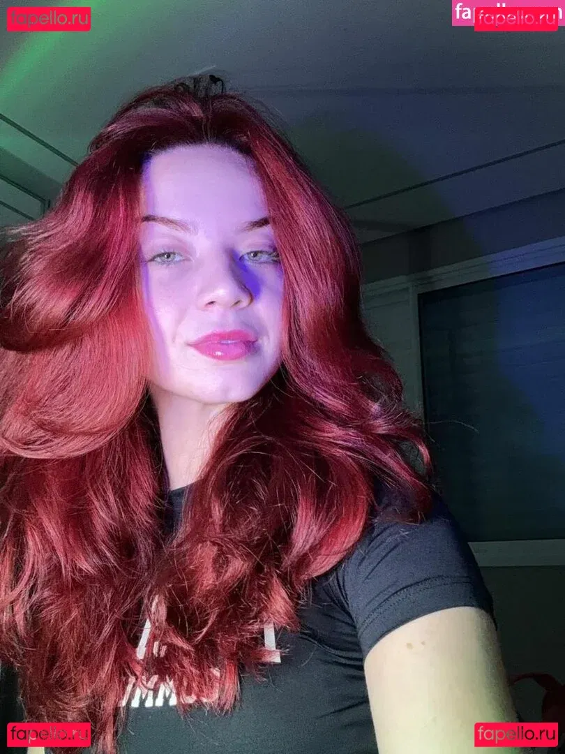 Julia Linhares Onlyfans Photo Gallery 