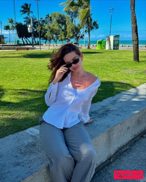 Julia Linhares Nude Onlyfans Photo 31