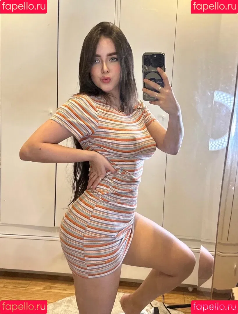 Sabrina Salvatierra Onlyfans Photo Gallery 