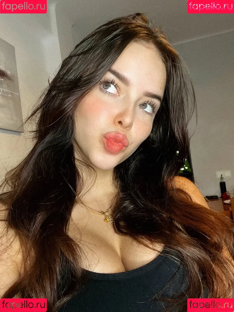 Sabrina Salvatierra Onlyfans Photo Gallery 