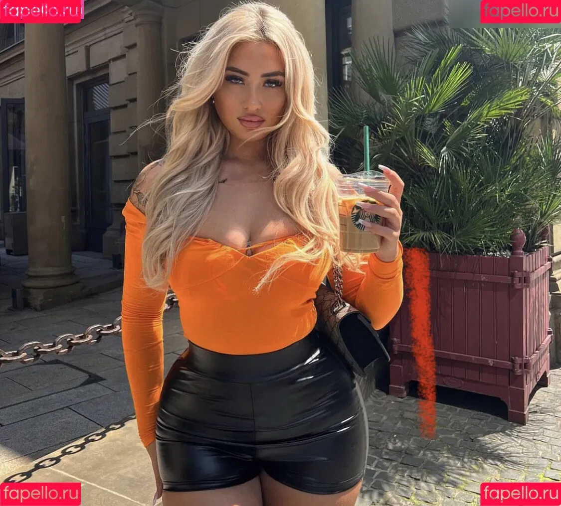 Weweska Onlyfans Photo Gallery 