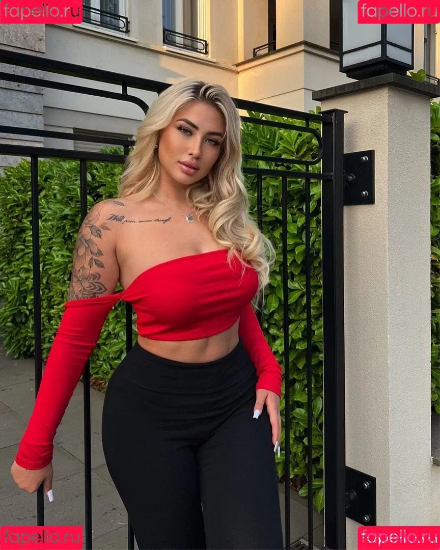 Weweska Onlyfans Photo Gallery 