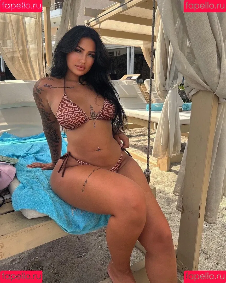Weweska Onlyfans Photo Gallery 