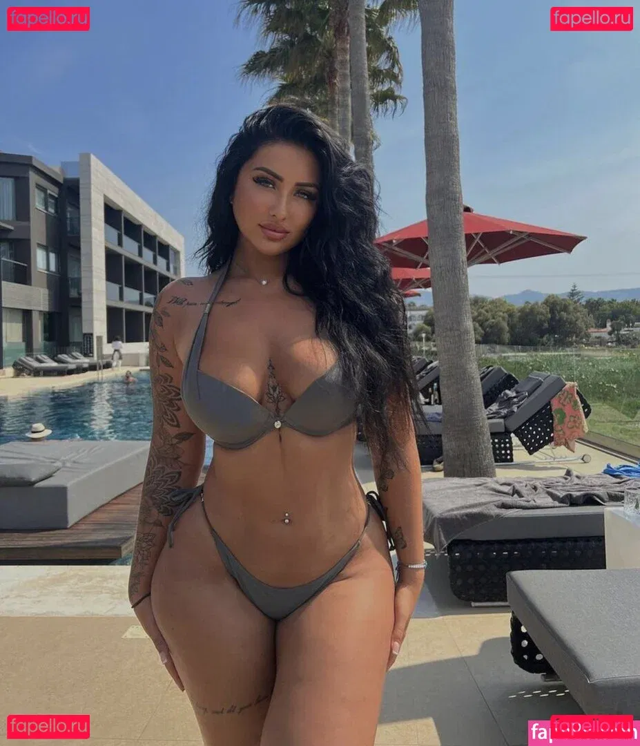 Weweska Onlyfans Photo Gallery 