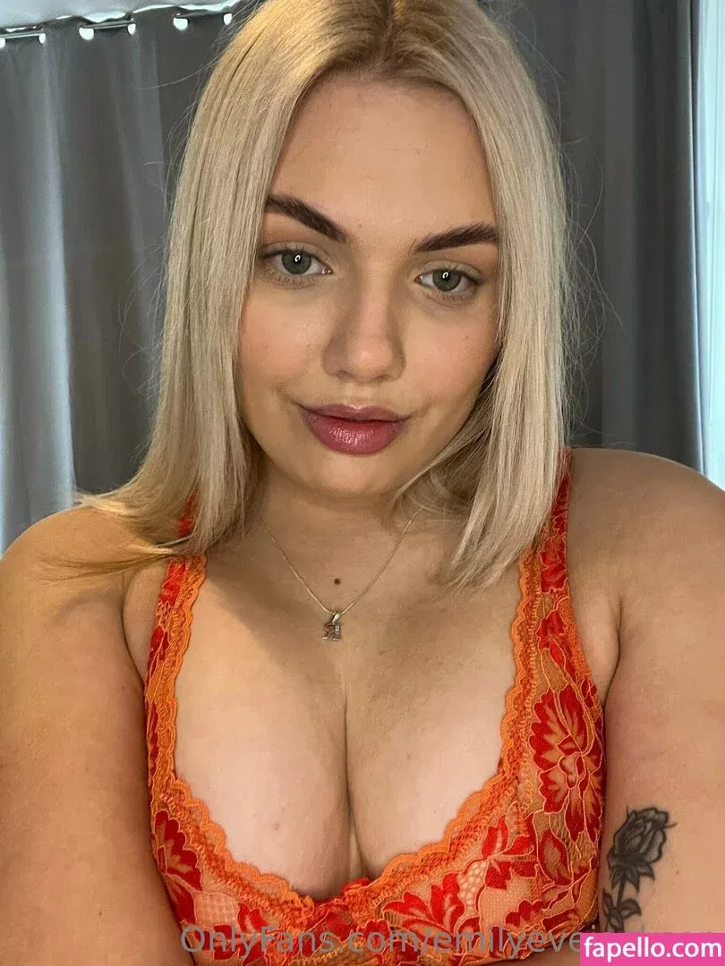 emilyevejackson Onlyfans Photo Gallery 
