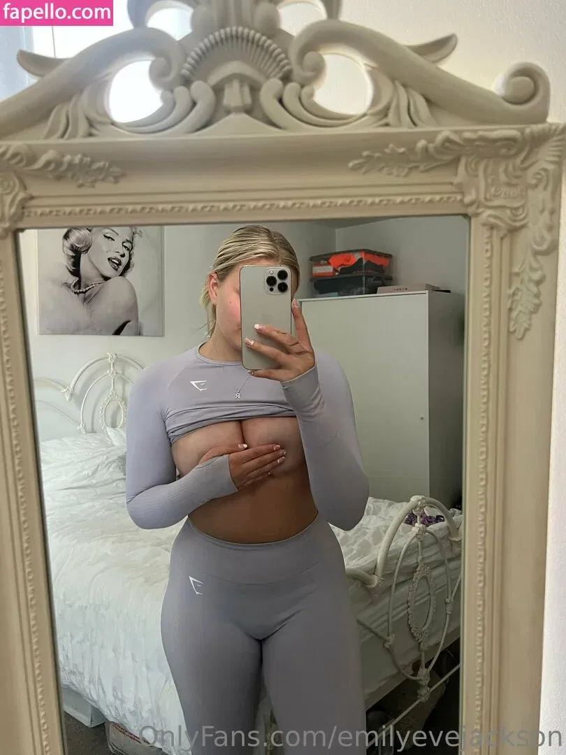 emilyevejackson Onlyfans Photo Gallery 