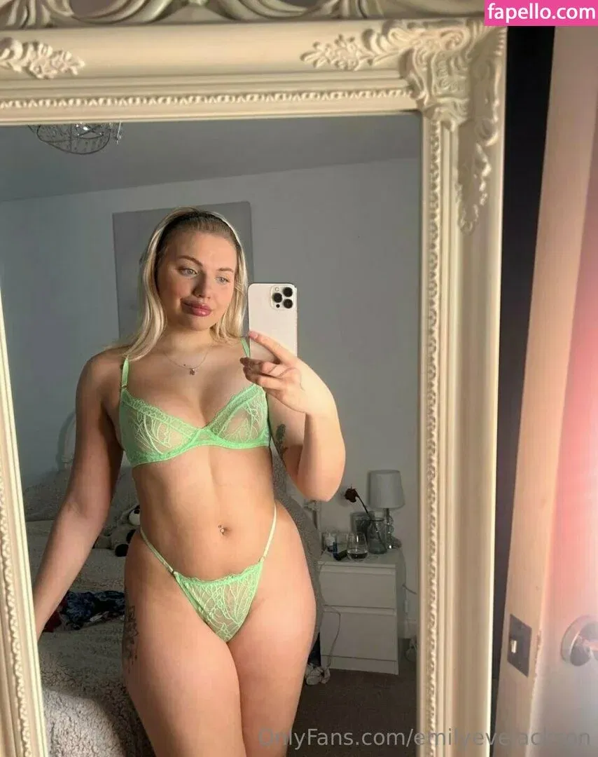 emilyevejackson Onlyfans Photo Gallery 