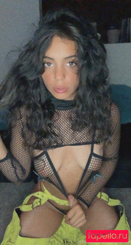 Sasha Sweetness Nude Onlyfans Photo 16