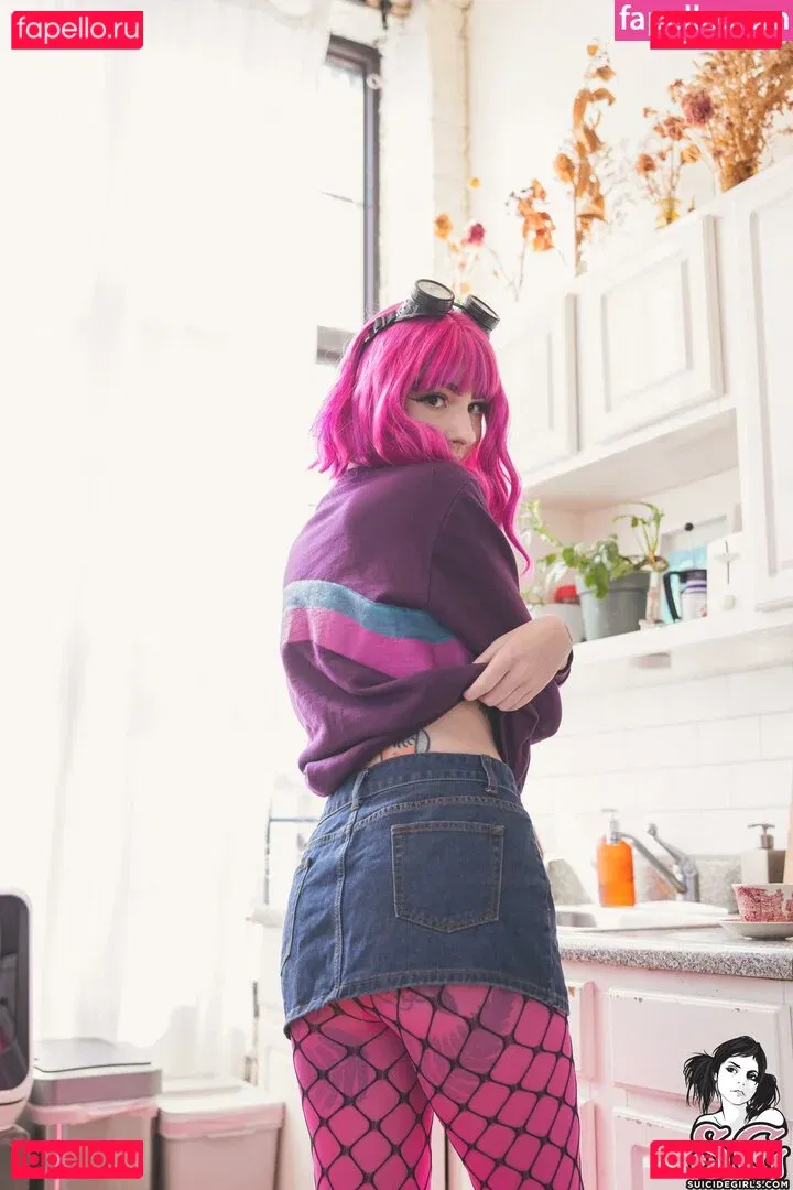 WalkingWoounded Onlyfans Photo Gallery 