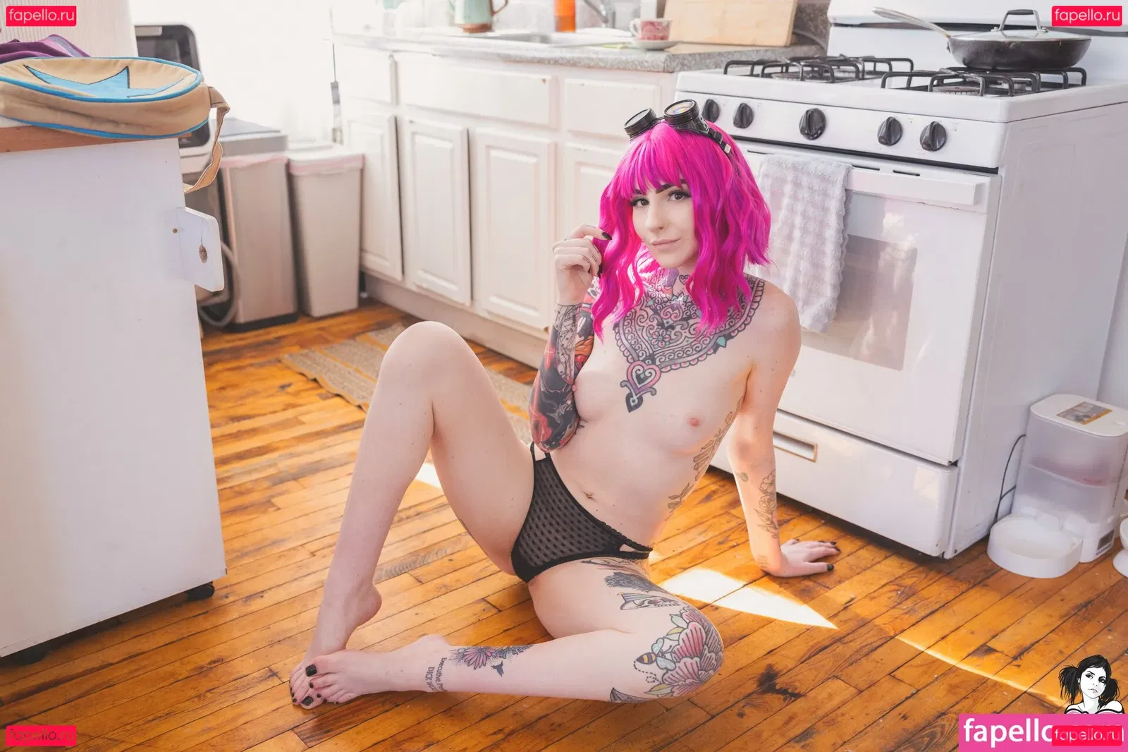 WalkingWoounded Onlyfans Photo Gallery 