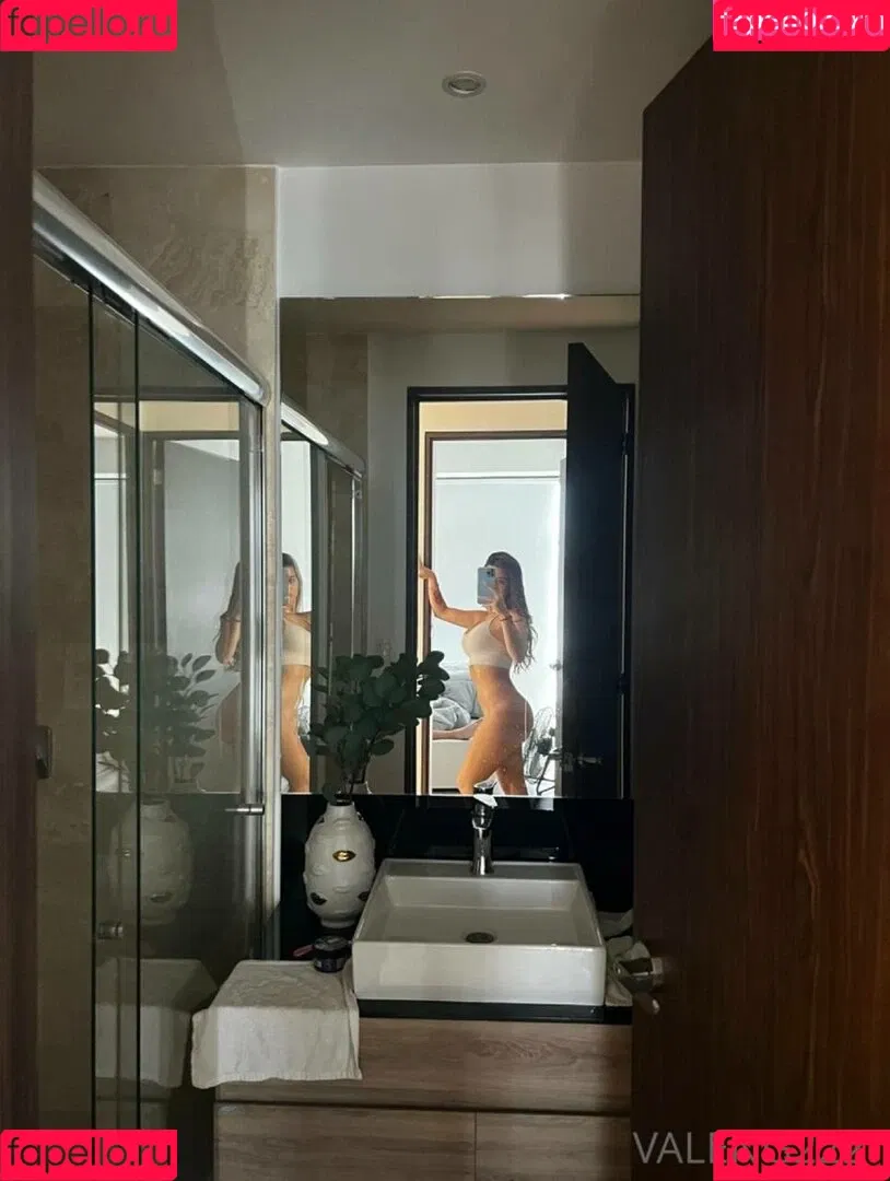 Valeng222 Onlyfans Photo Gallery 