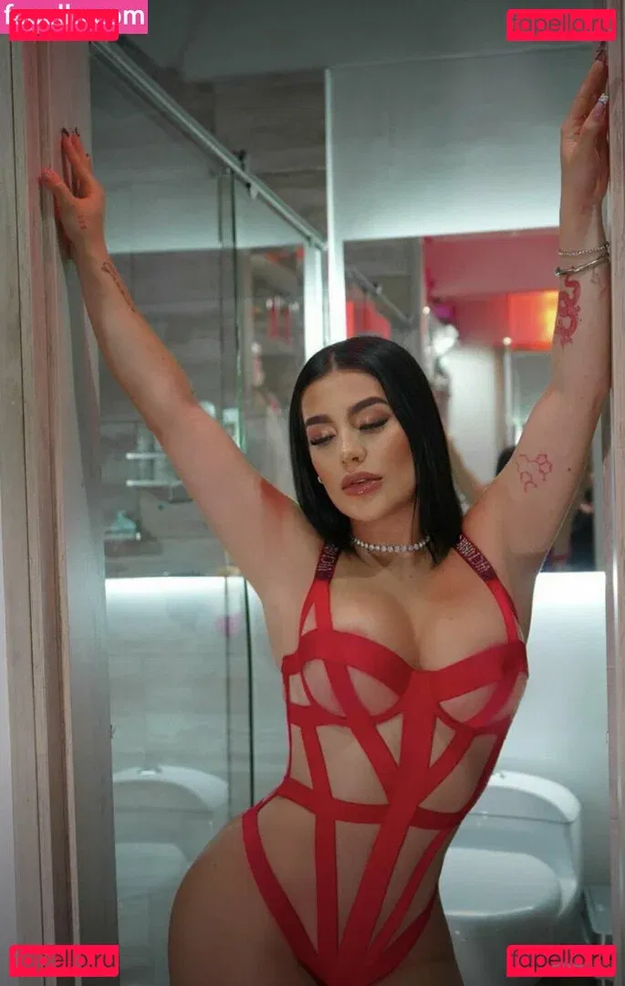 Valeng222 Onlyfans Photo Gallery 