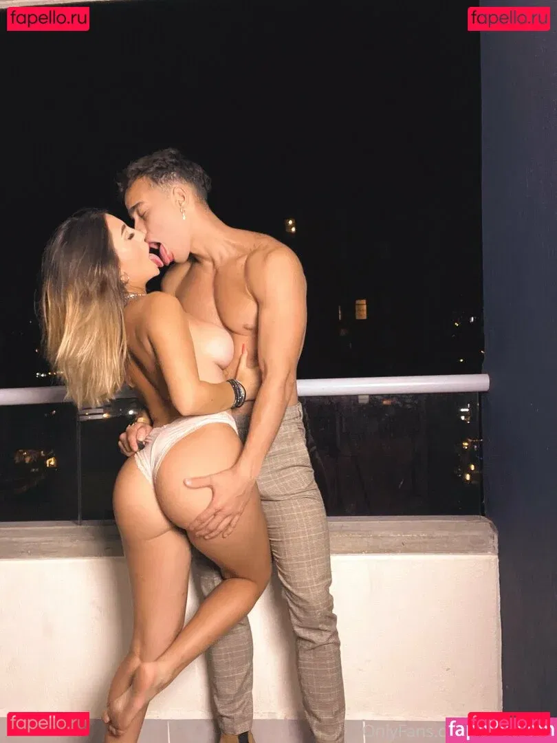 Valeng222 Onlyfans Photo Gallery 