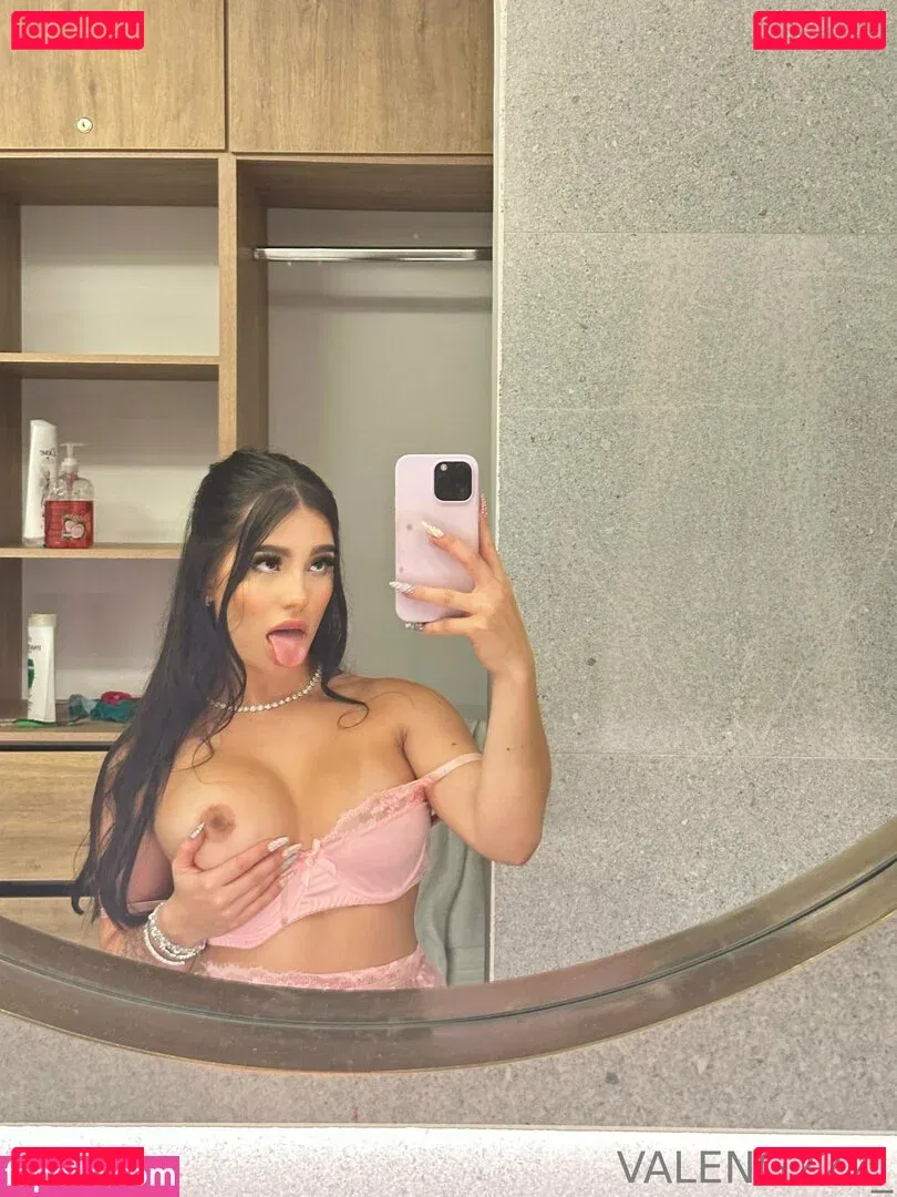 Valeng222 Onlyfans Photo Gallery 