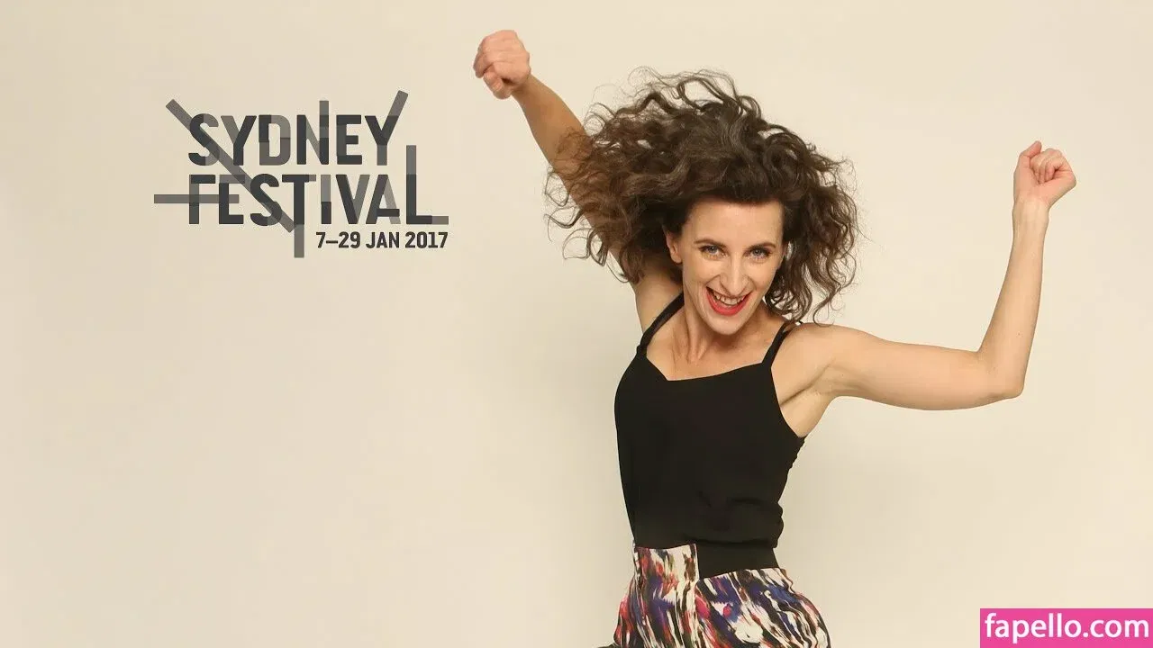 Felicity Ward Onlyfans Photo Gallery 