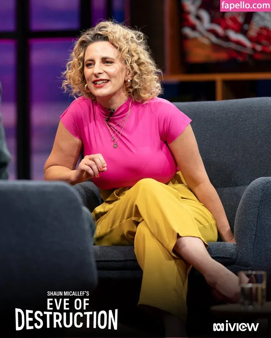 Felicity Ward Onlyfans Photo Gallery 