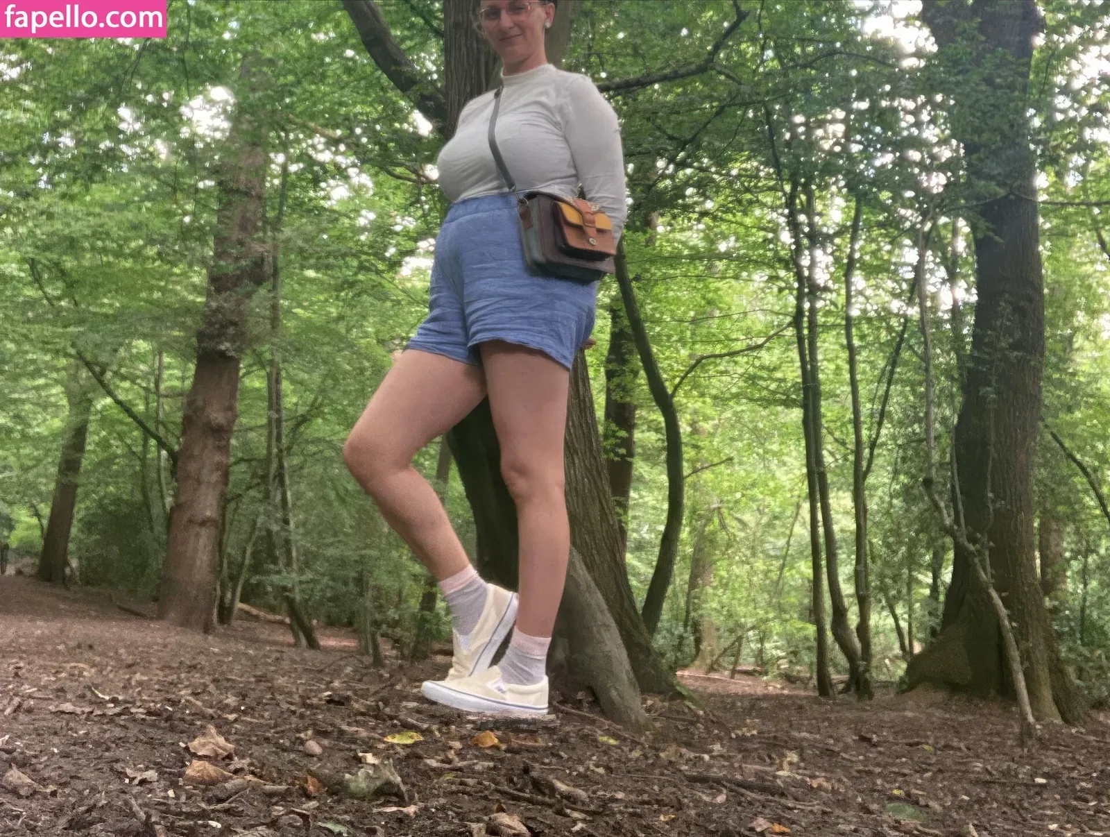 Felicity Ward Onlyfans Photo Gallery 