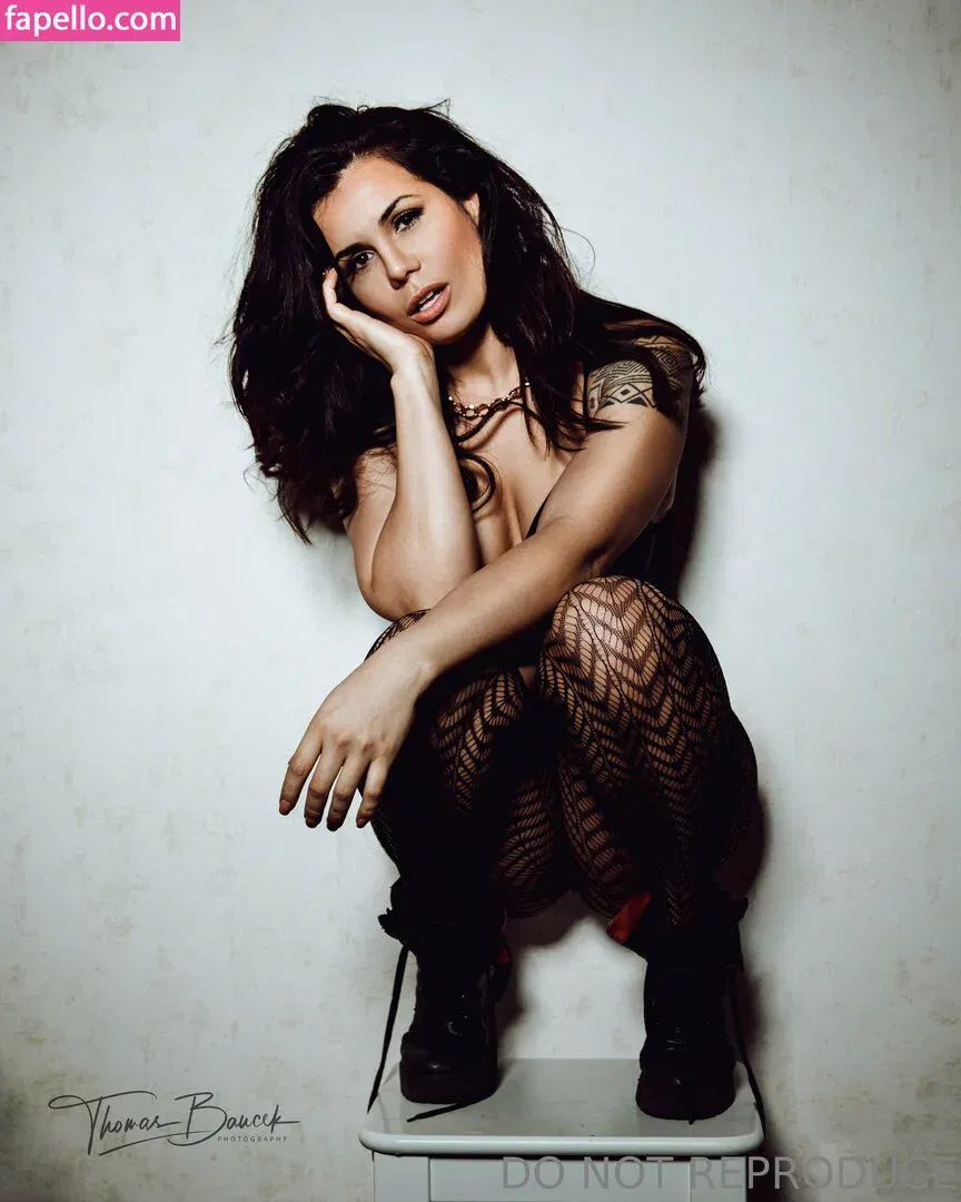 hi_candida Onlyfans Photo Gallery 