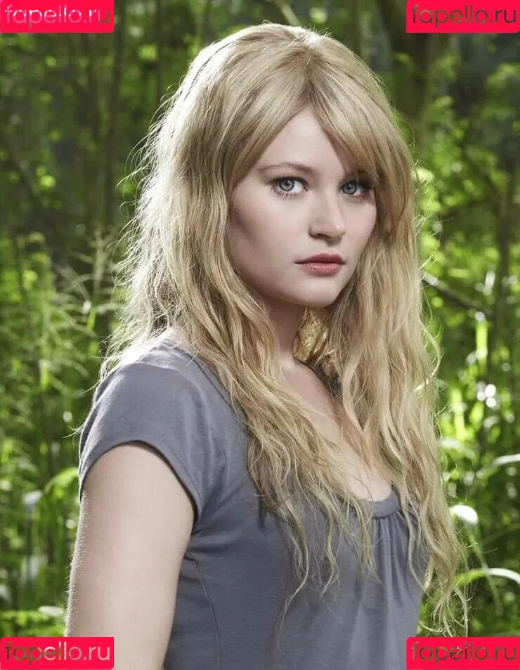 Emilie De Ravin Onlyfans Photo Gallery 