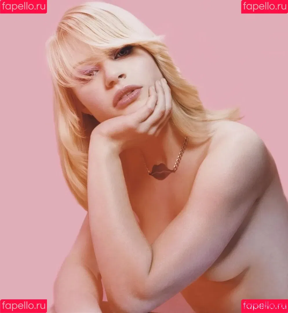 Emilie De Ravin Onlyfans Photo Gallery 