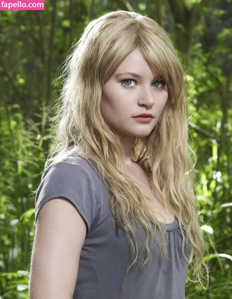 Emilie De Ravin Onlyfans Photo Gallery 