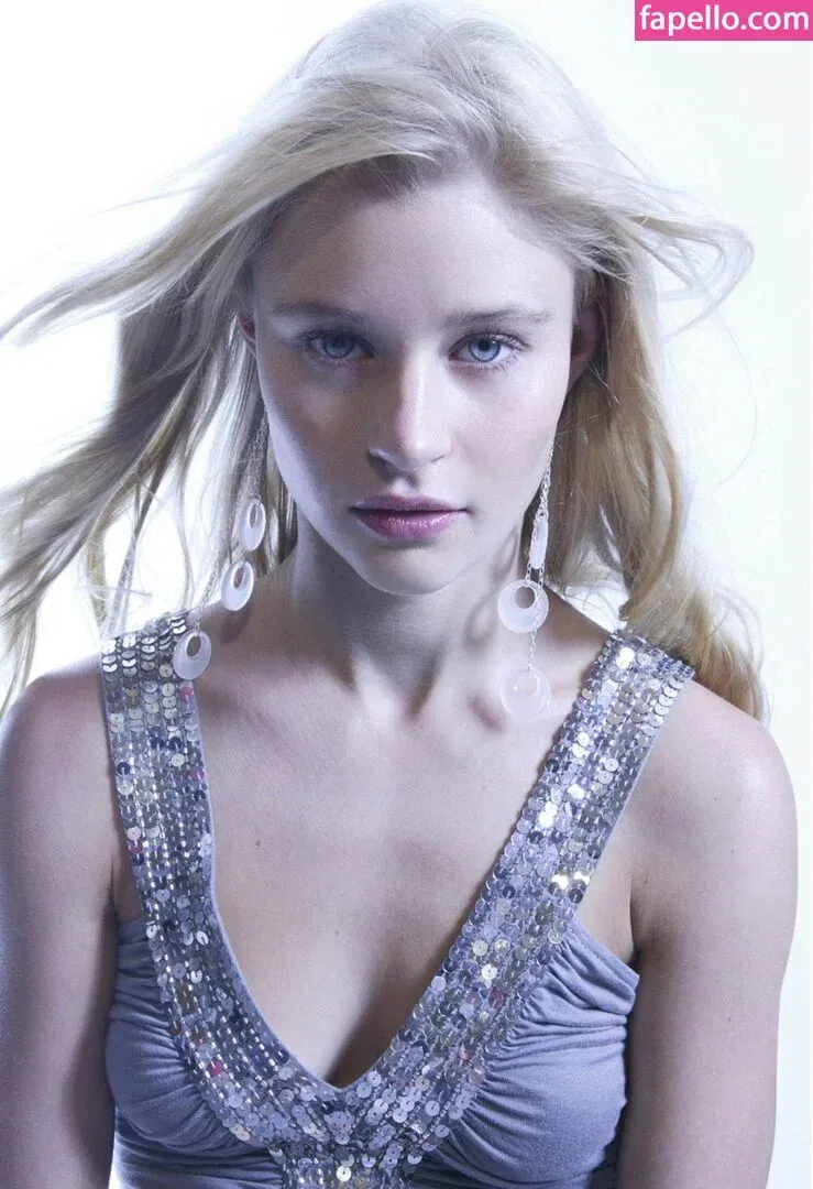 Emilie De Ravin Onlyfans Photo Gallery 