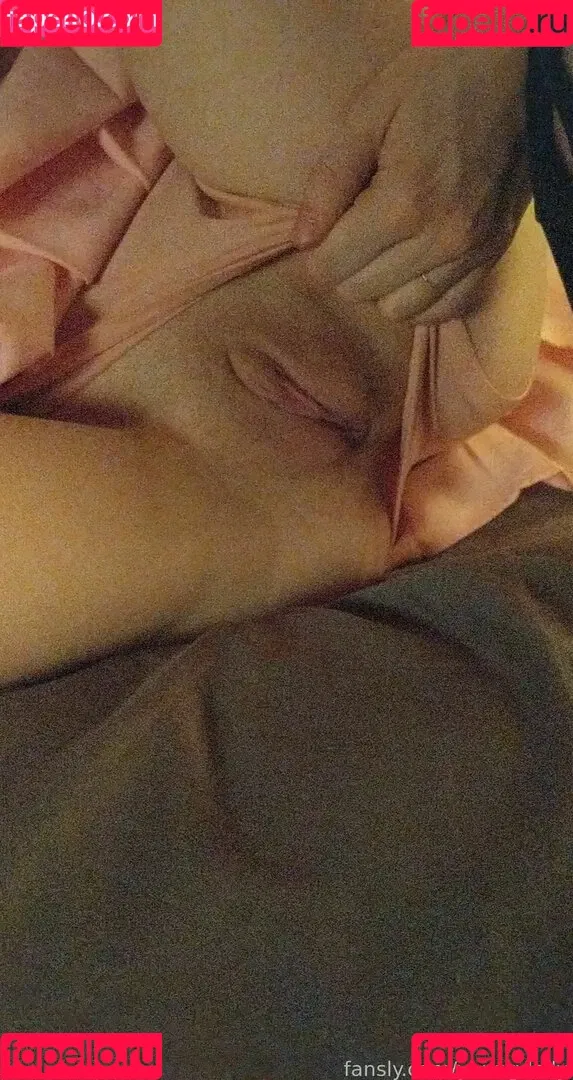 youngdolly Onlyfans Photo Gallery 