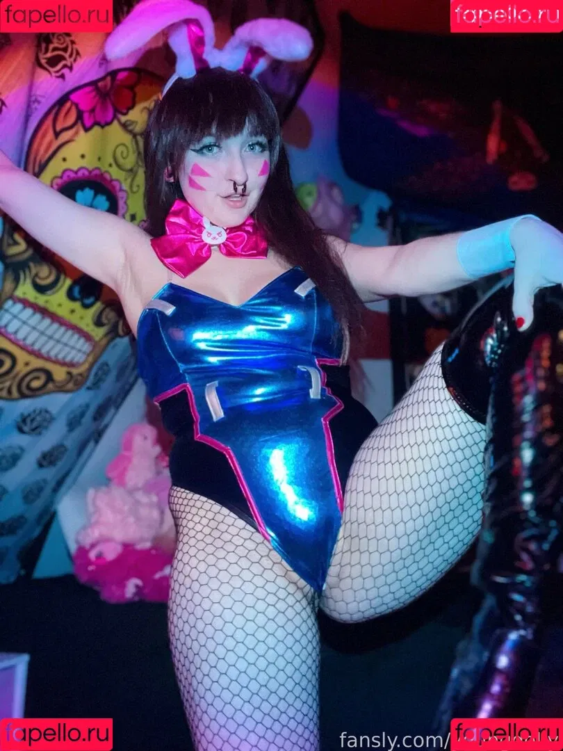 youngdolly Onlyfans Photo Gallery 
