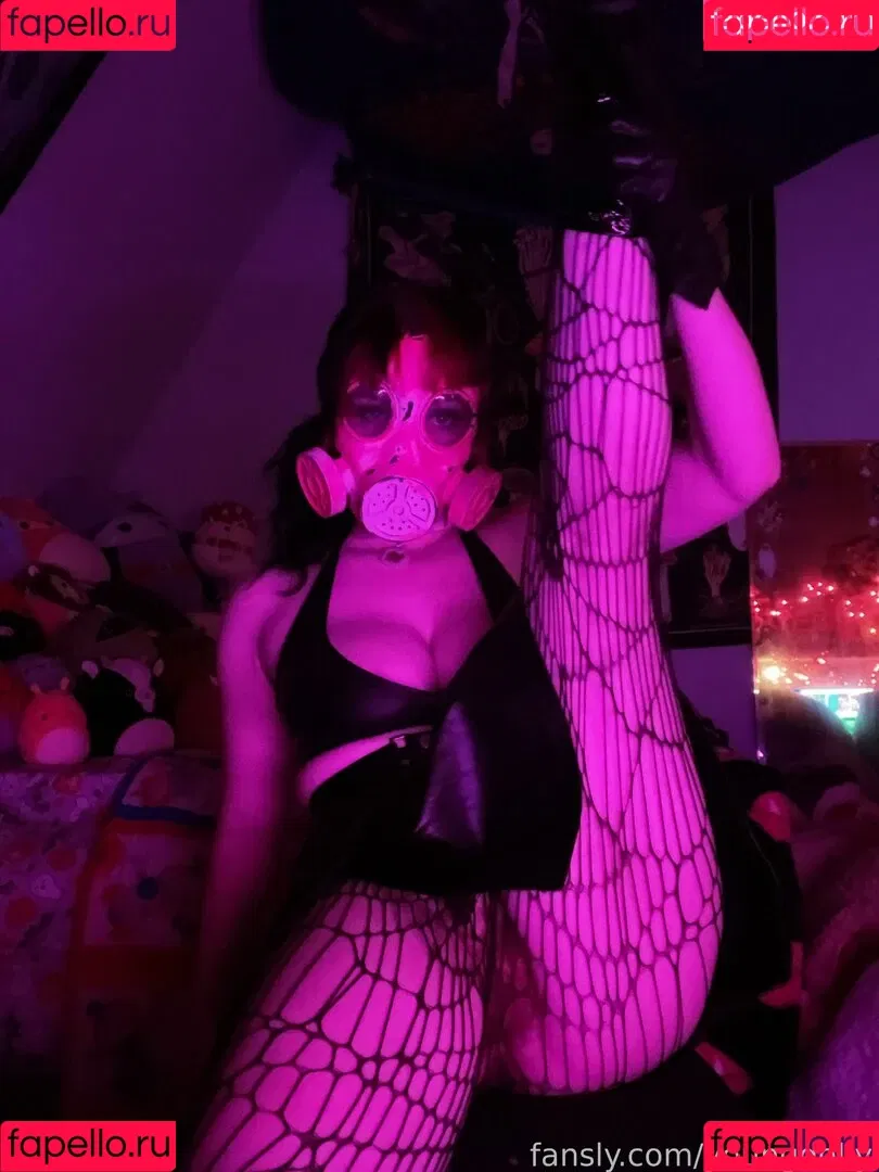 youngdolly Onlyfans Photo Gallery 