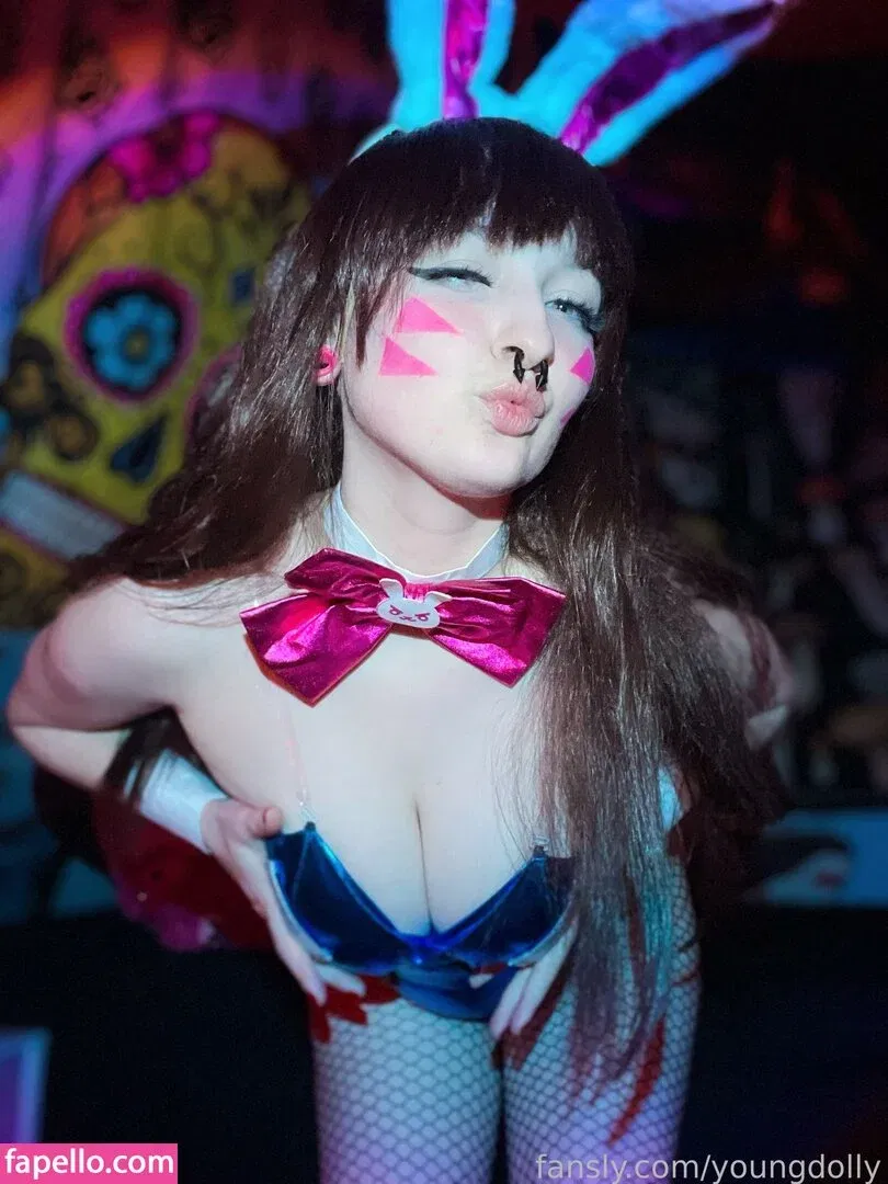 youngdolly Onlyfans Photo Gallery 