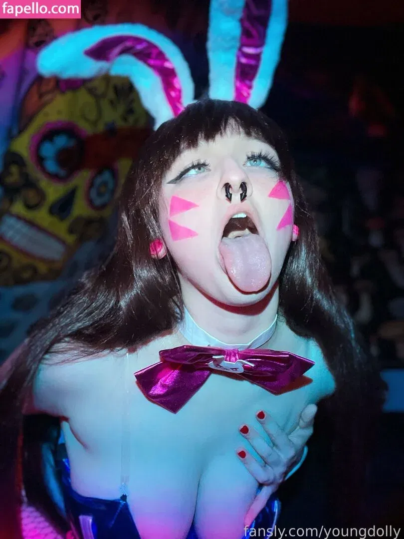 youngdolly Onlyfans Photo Gallery 