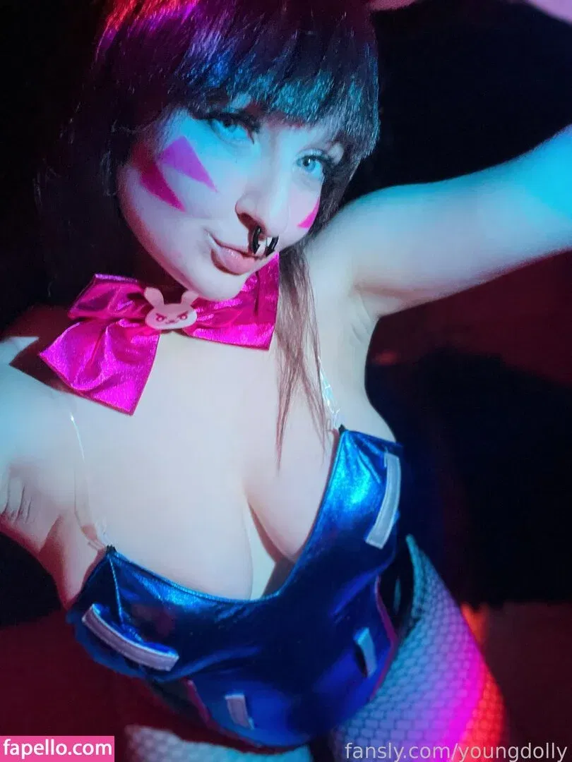 youngdolly Onlyfans Photo Gallery 