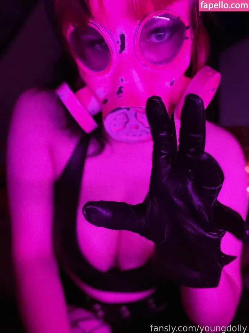 youngdolly Onlyfans Photo Gallery 