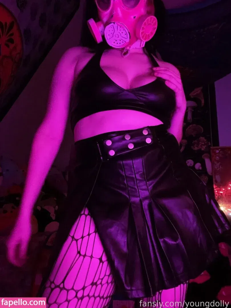 youngdolly Onlyfans Photo Gallery 