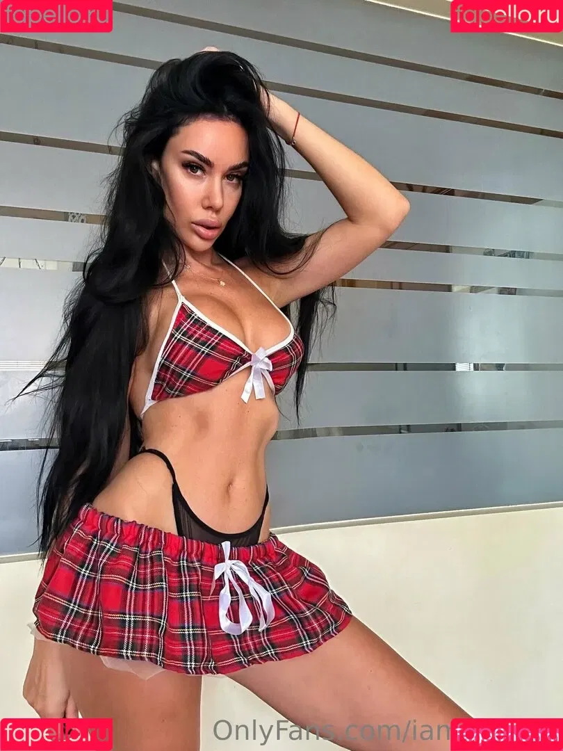 alinaboobs Onlyfans Photo Gallery 