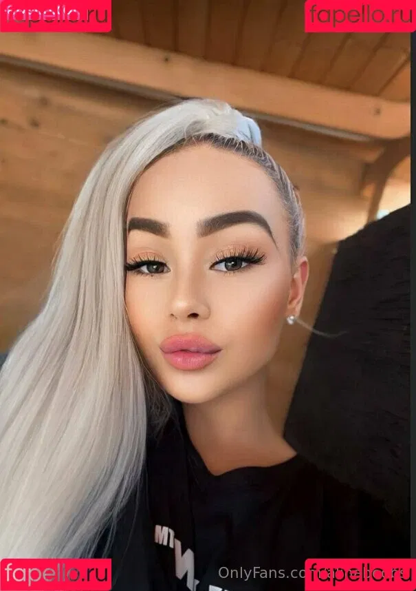 alinaboobs Onlyfans Photo Gallery 