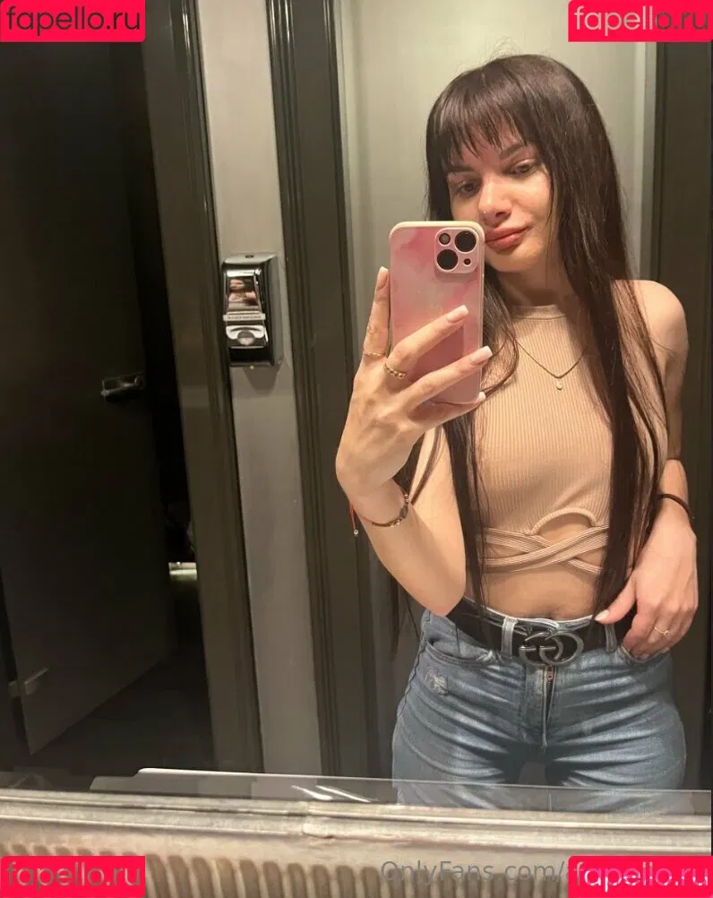 alinaboobs Onlyfans Photo Gallery 